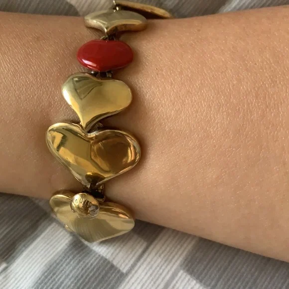 Louis Vuitton motif heart bracelet - Picture 7 of 9